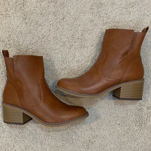 SIZE 11 Mossimo Supply Co Slip On Ankle Booties Cognac boots